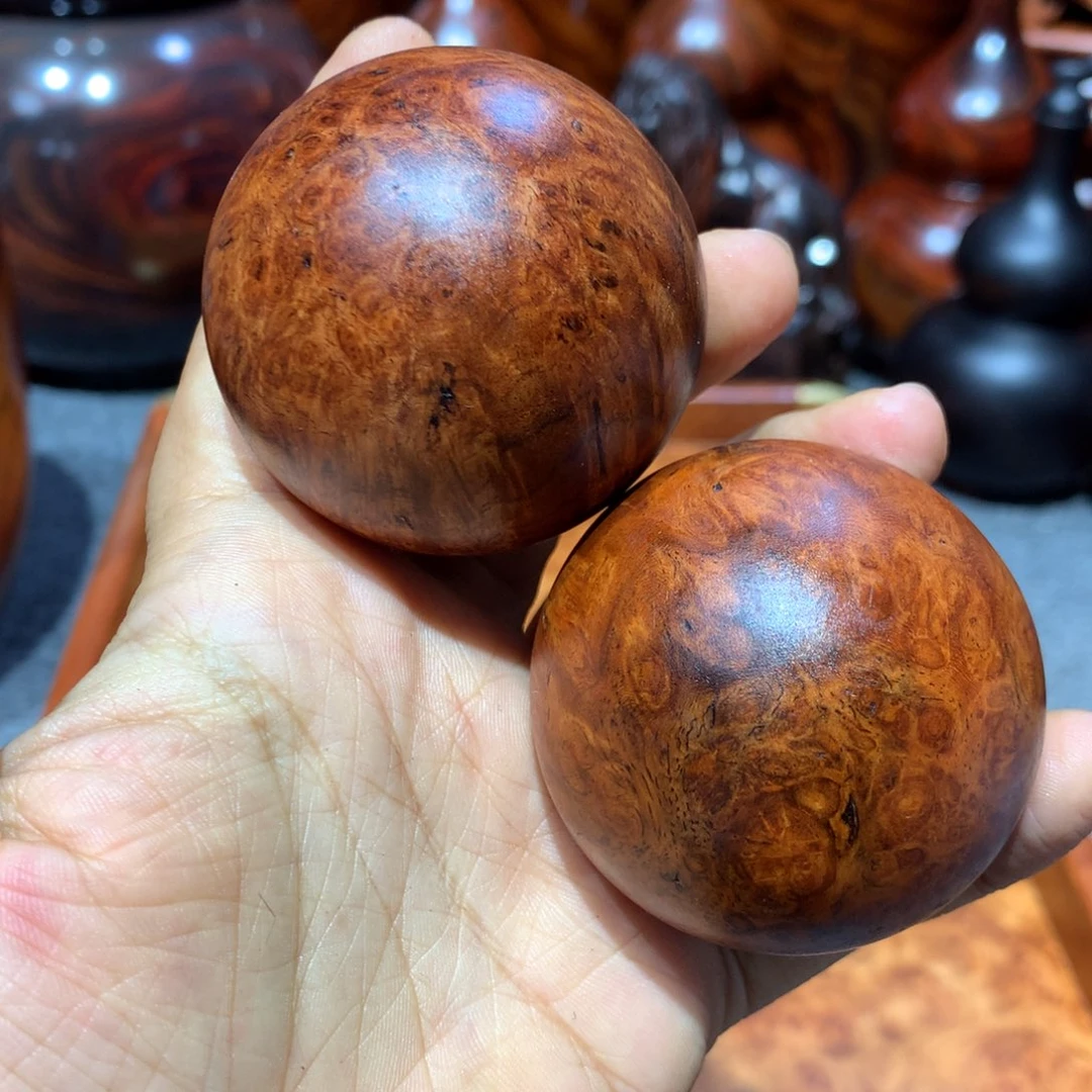 浊***→木缅甸花梨木瘤疤手球