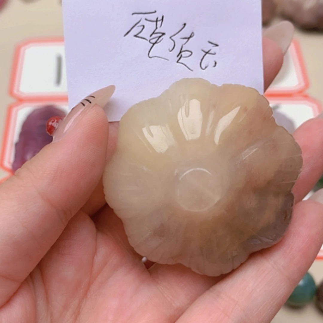 【闪购商品】玛瑙/玉髓未镶嵌珠宝半成品秋**雨