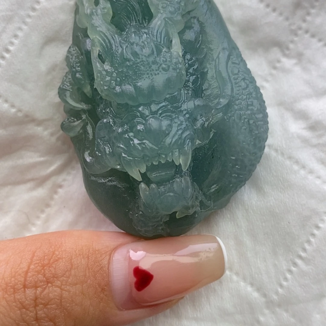 定制翡翠未镶嵌日***心毛货无鉴赏