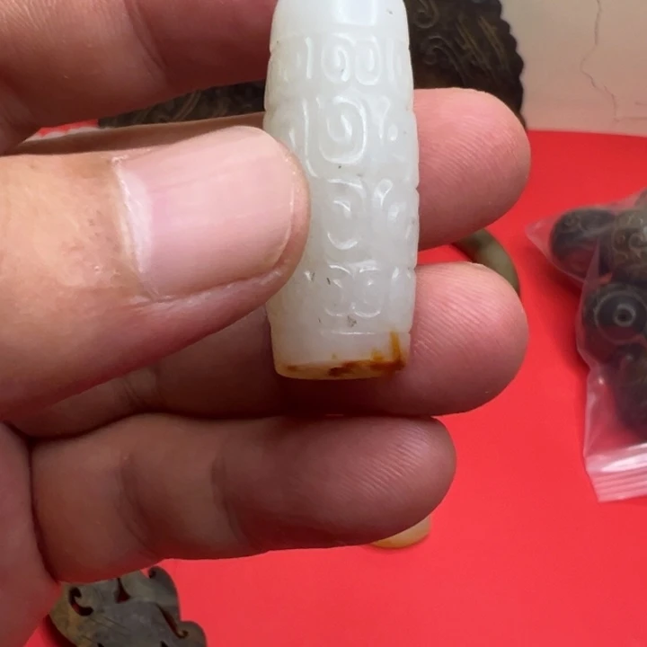 和田玉（糖玉）未镶嵌珠宝奇石
