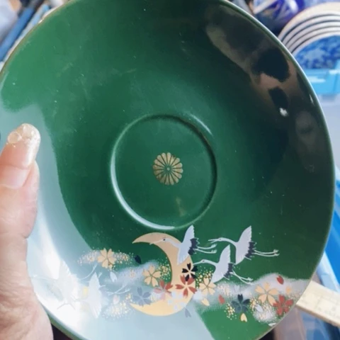 瓷片哈哈真的好可爱