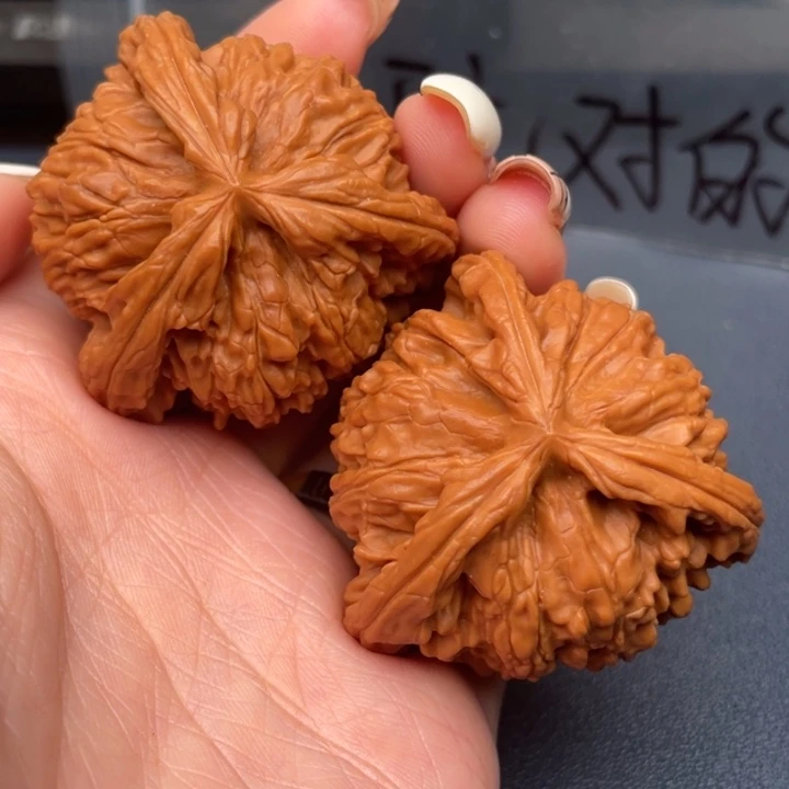 思***禅文玩核桃吊坠白狮子