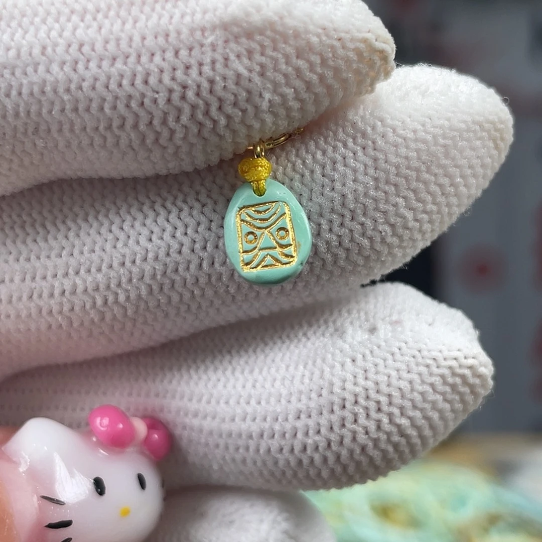 绿松石未镶嵌挂件