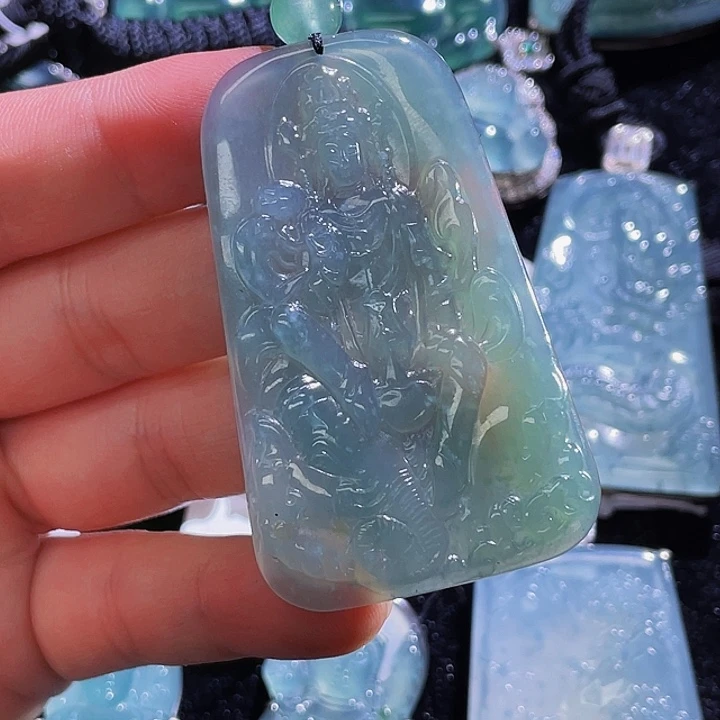 翡翠颈饰未镶嵌57，