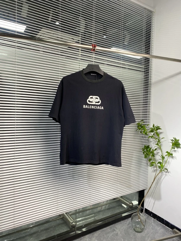99新 Balenciaga/巴黎世家 短袖 双B锁扣 印花logo S码 ko2114