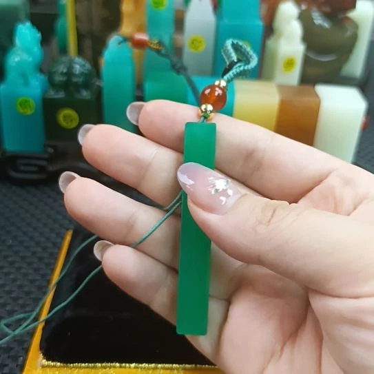 寿山石印石牙签章