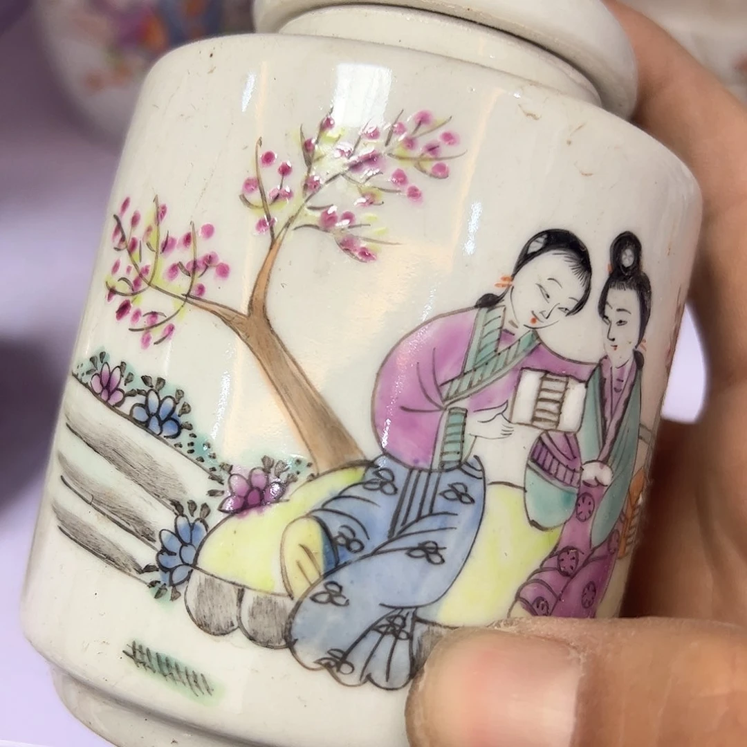 摆件瓷器摆件瓷器摆件