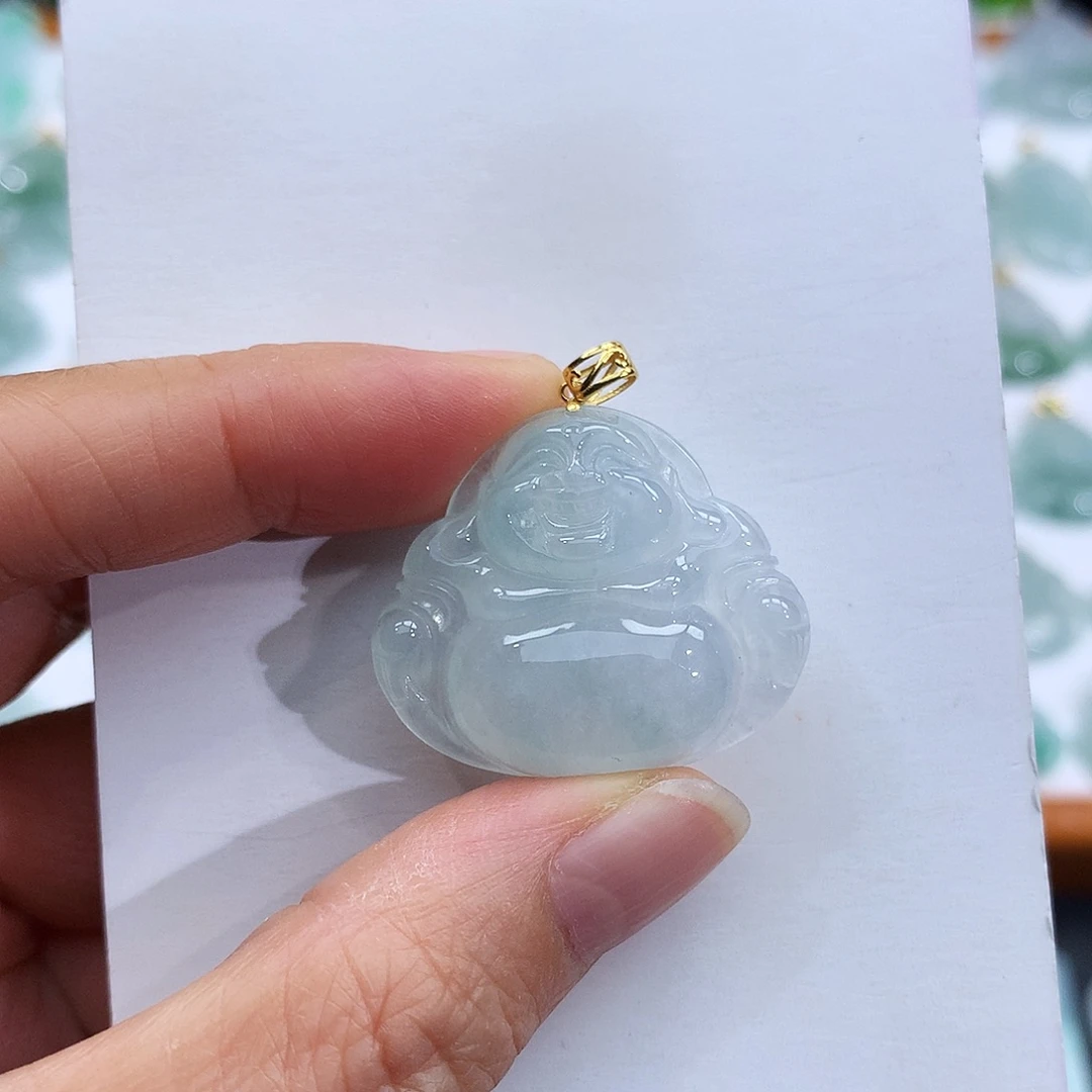 翡翠18K金镶嵌颈饰翡翠吊坠