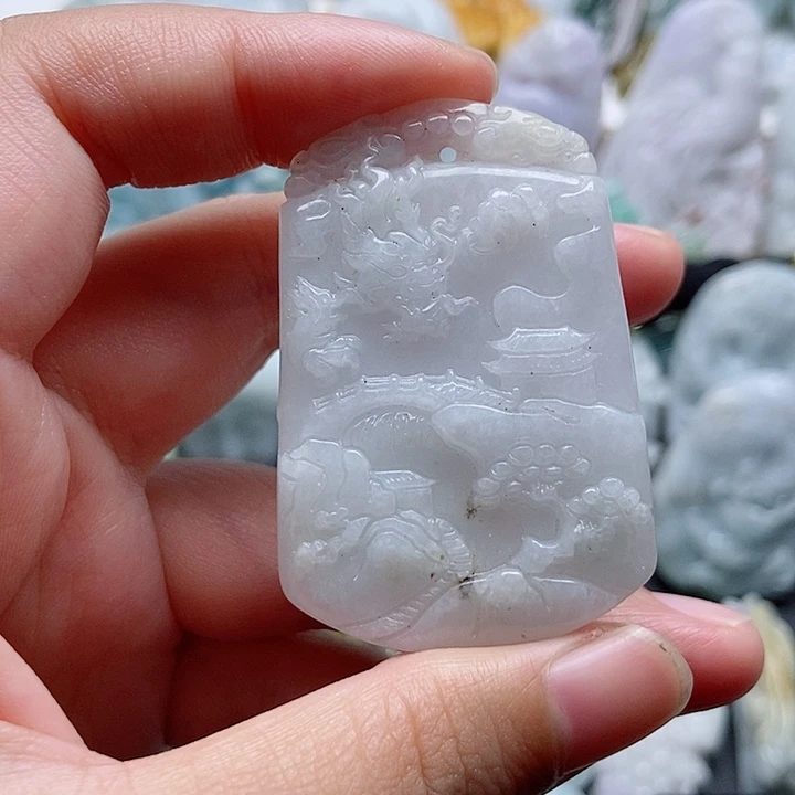 翡翠未镶嵌颈饰翡翠