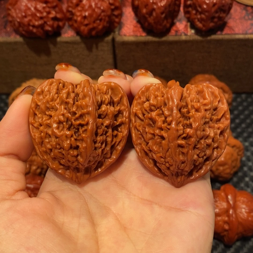 文玩核桃吊坠40.5满天星，0644