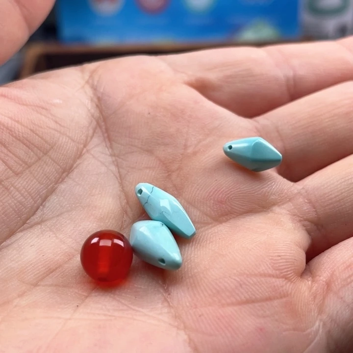 南红玛瑙颈饰未镶嵌