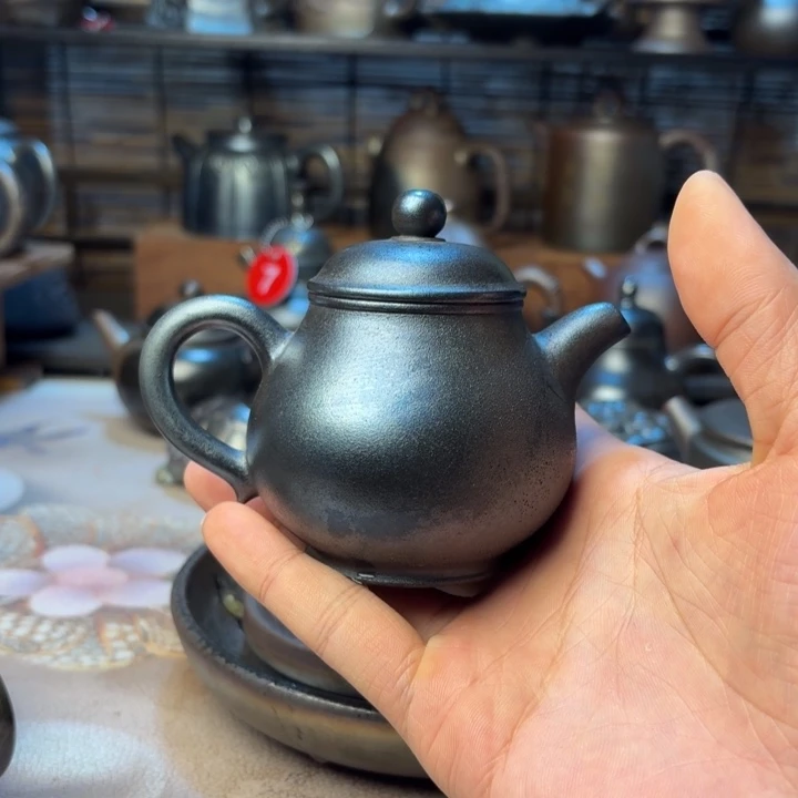 壶庄诚柴烧坭兴陶壶150（