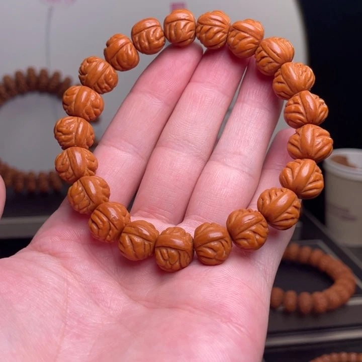 手串桃核13金蟾手串