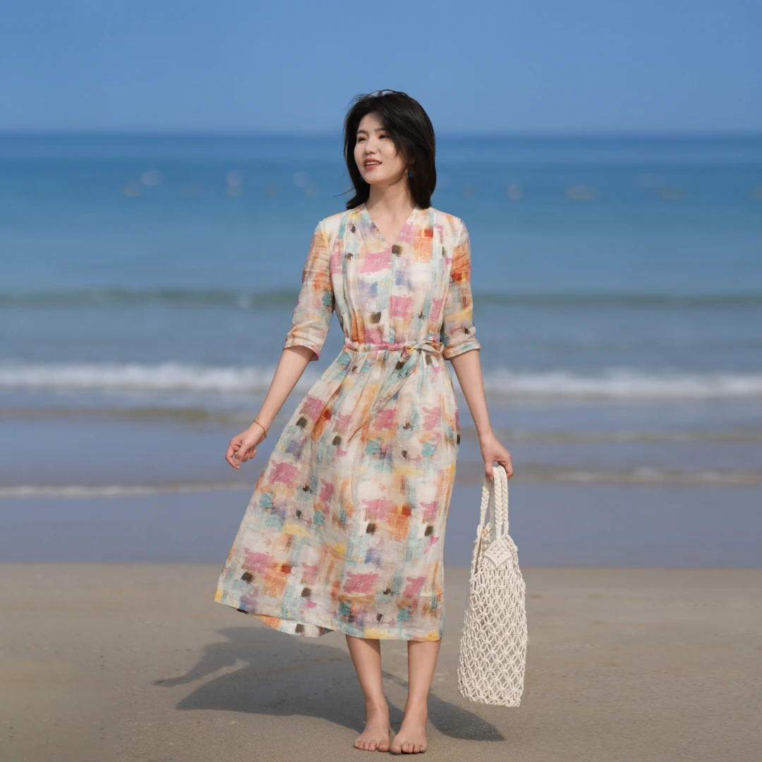 十五家25夏季新款苎麻印花复古v领系带显瘦飘逸大摆气质连衣裙女