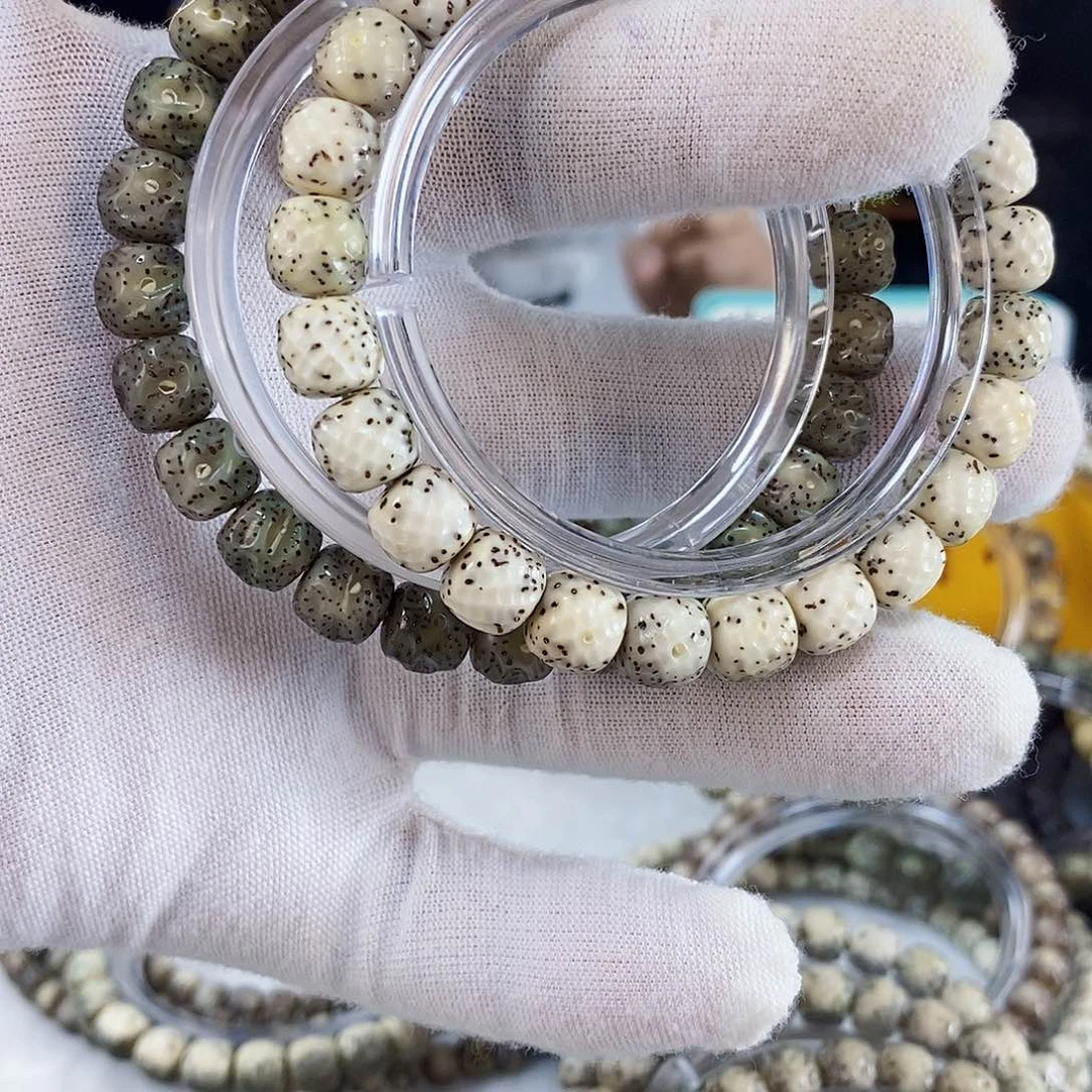 星月菩提手串清*星月菩提雕刻手串