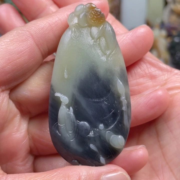 和田玉未镶嵌挂件