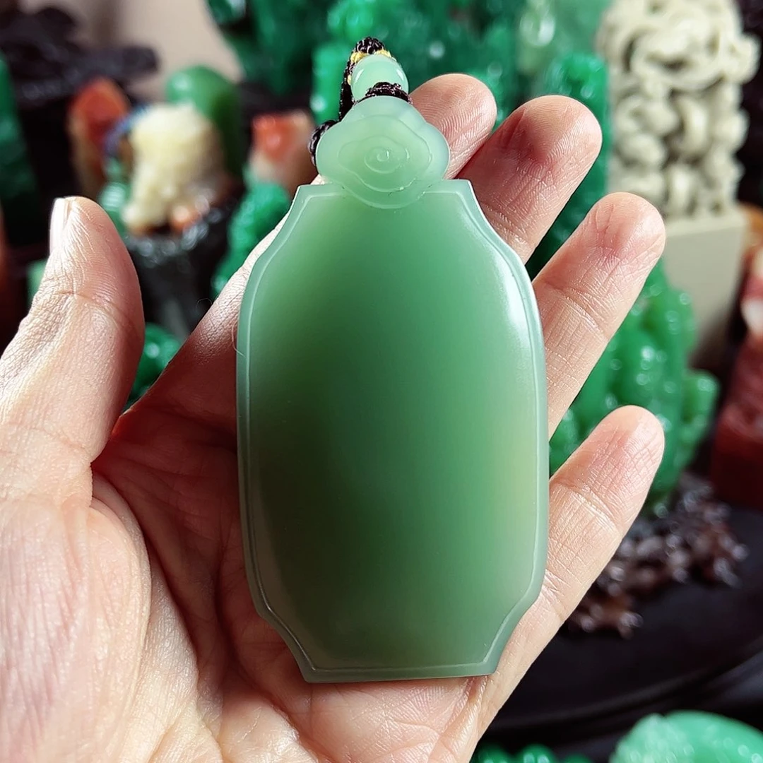 四川石大***晓名贵石材梅子青