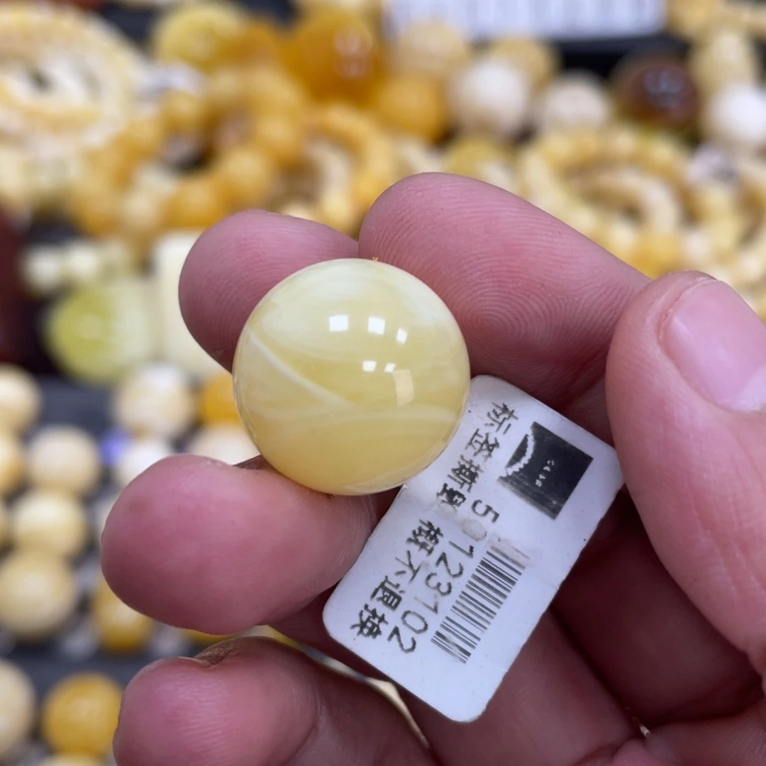 未镶嵌蜜蜡裸石17.9mm白花拉丝
