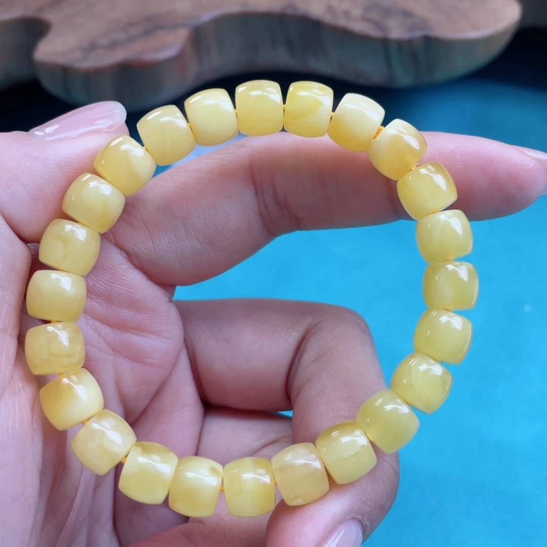 蜜蜡裸石未镶嵌蜜蜡