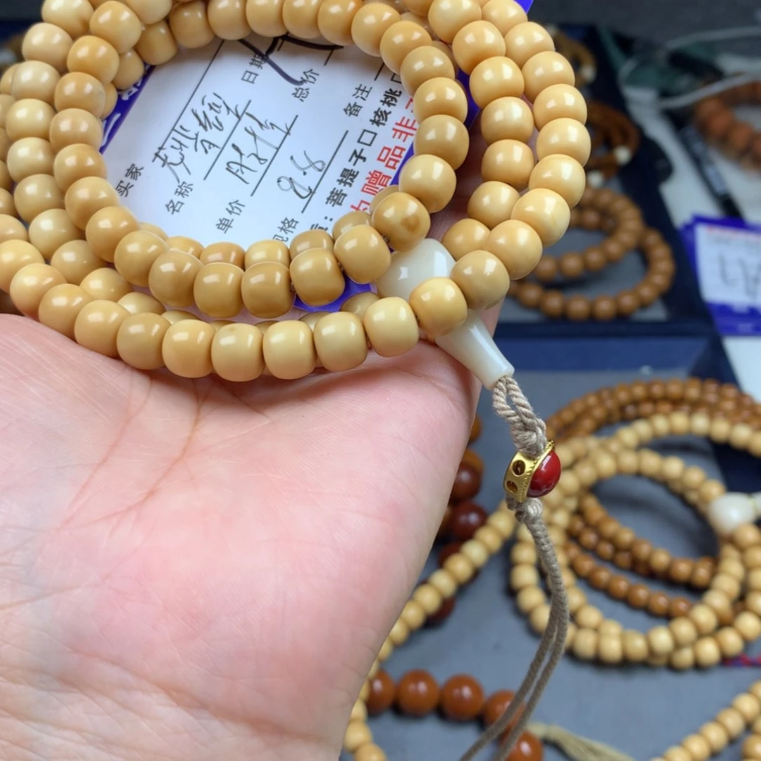 猴头核桃吊坠猴头核桃6