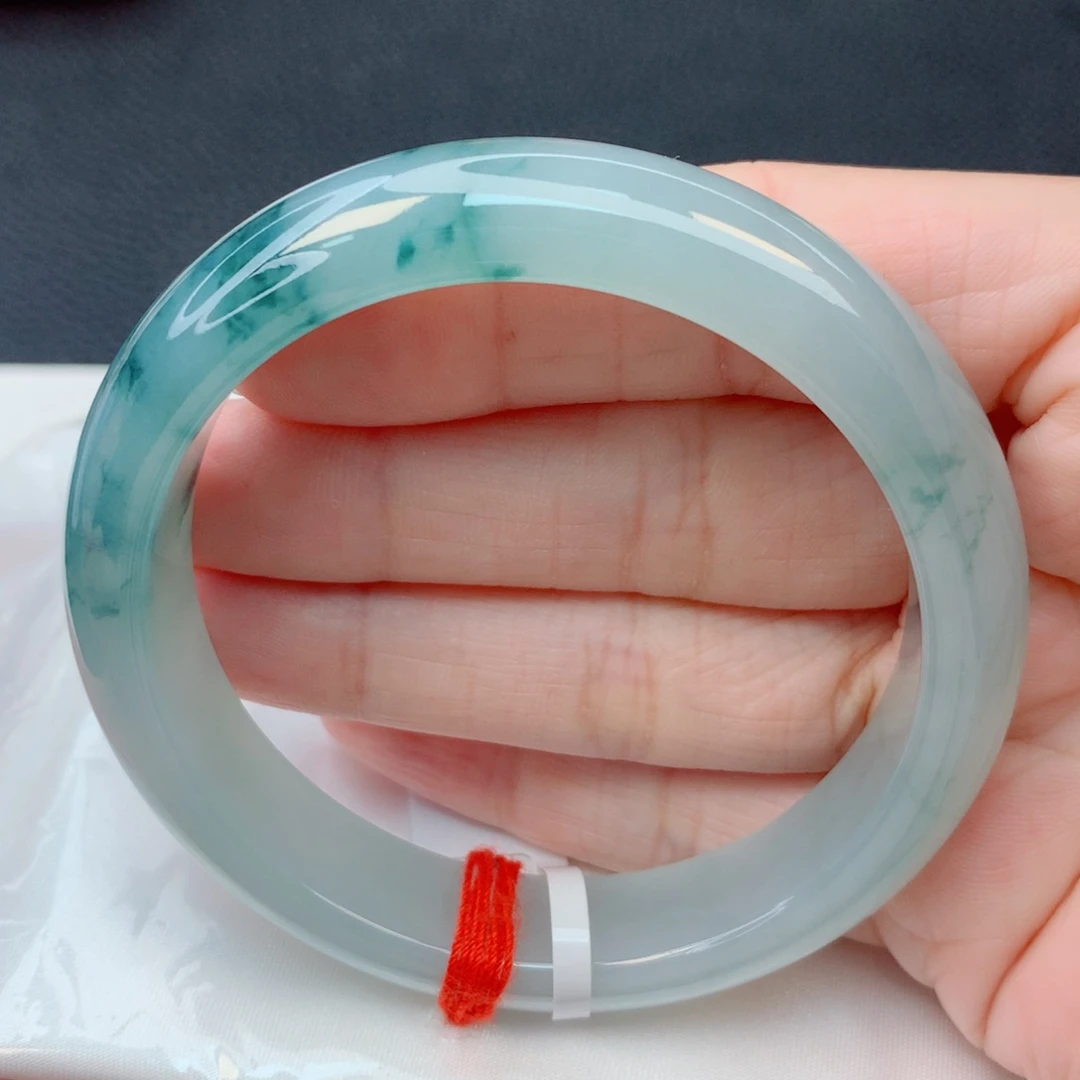 翡翠未镶嵌手镯56.9圈 细糯冰蓝底飘蓝花种老
