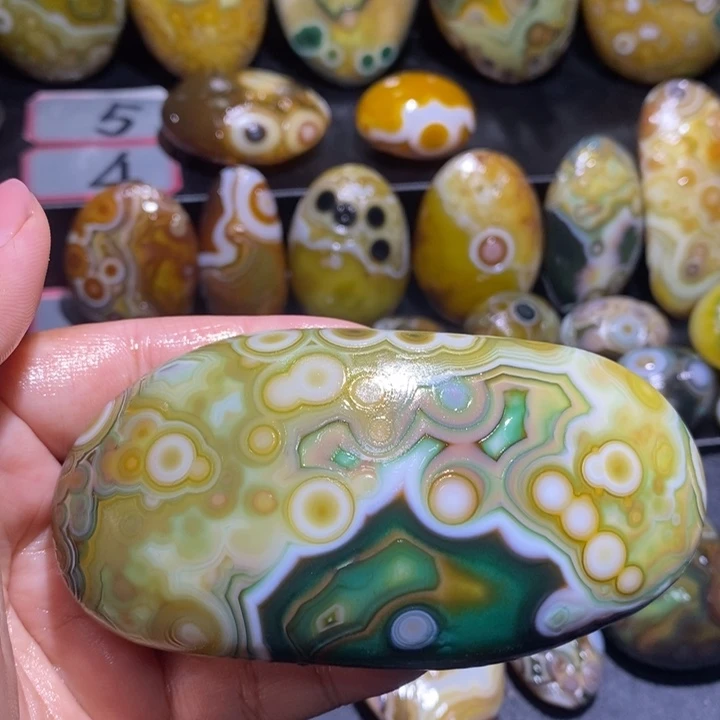 玛瑙/玉髓未镶嵌珠宝半成品73