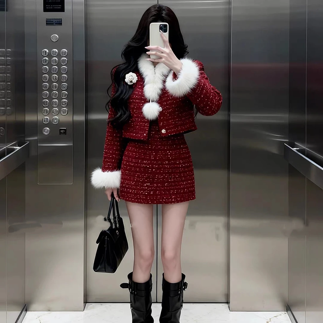 冬季红色战袍氛围感精致名媛风小香风套装亮片外套半身裙两件套
