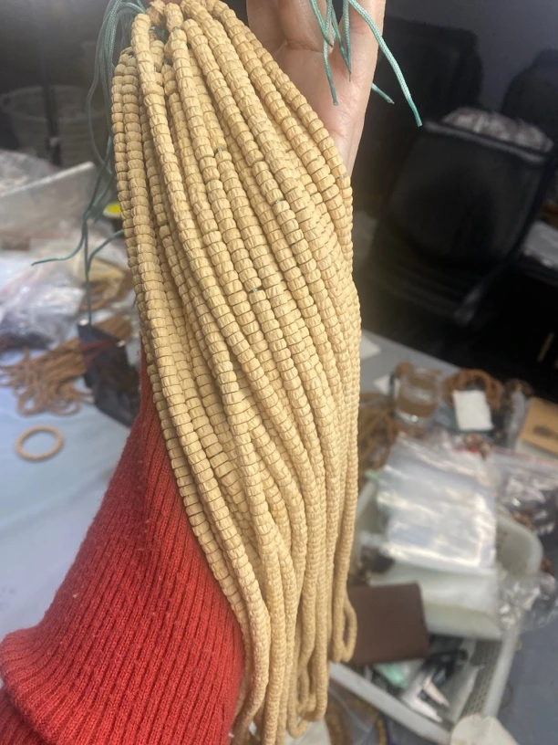 Z7柏香药片脖挂5左右