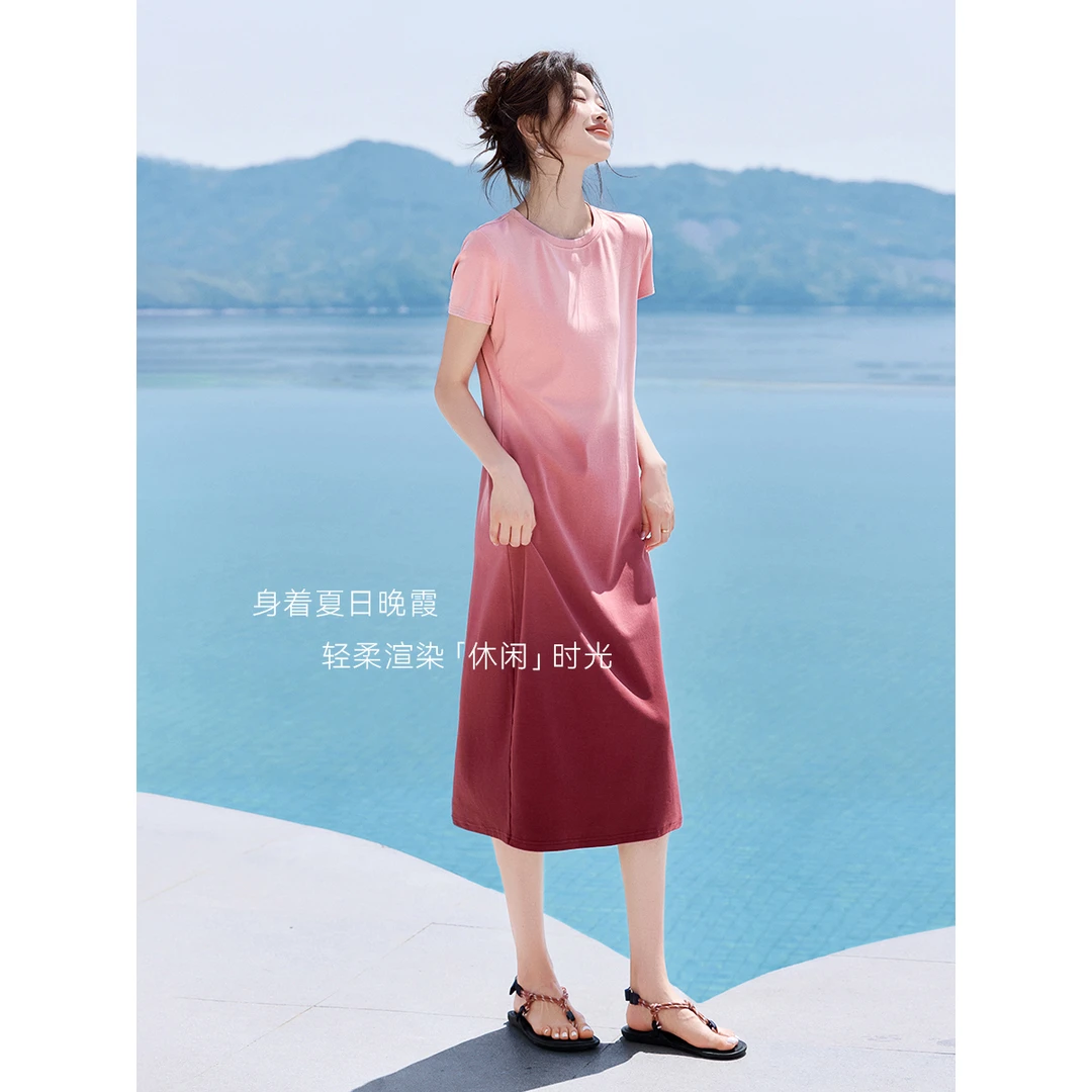 沫晗依美【夏日水蜜桃】休闲渐变晕染棉感连衣裙2025夏收腰显瘦长裙