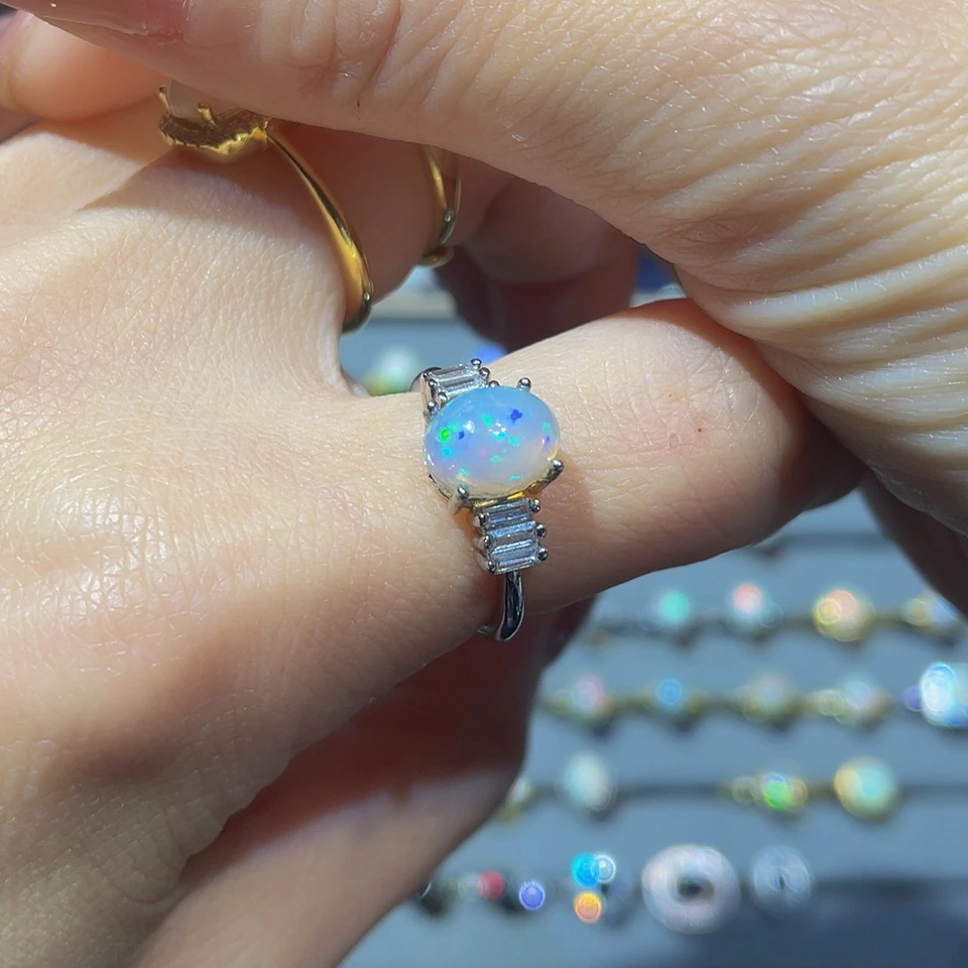 欧泊欧泊戒指银S925镶嵌翻****美