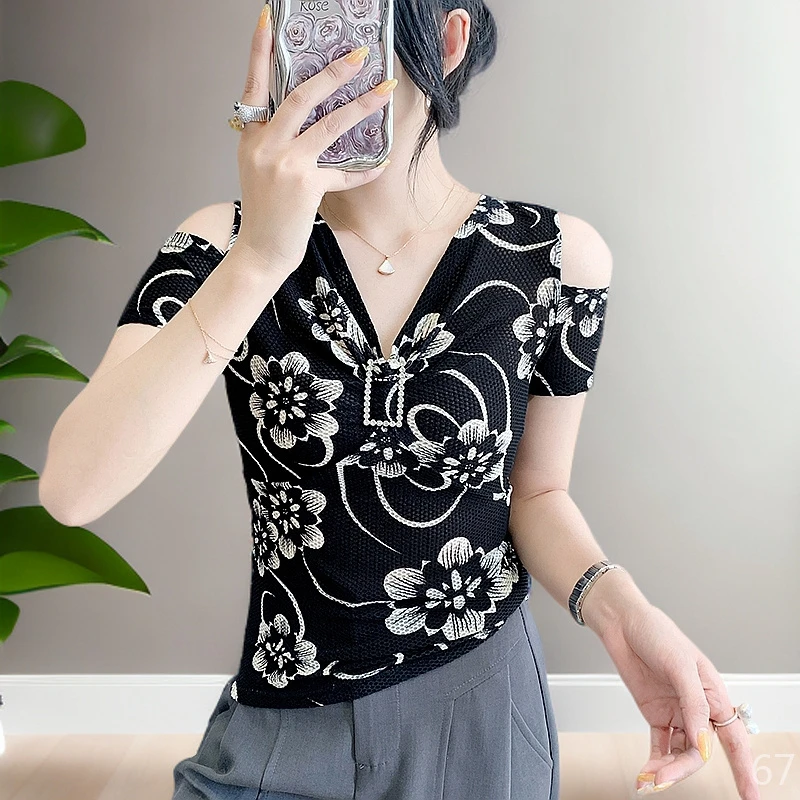 半袖高级感洋气衣服短袖上衣女款爆款2025新款独特漂亮小衫套头衫