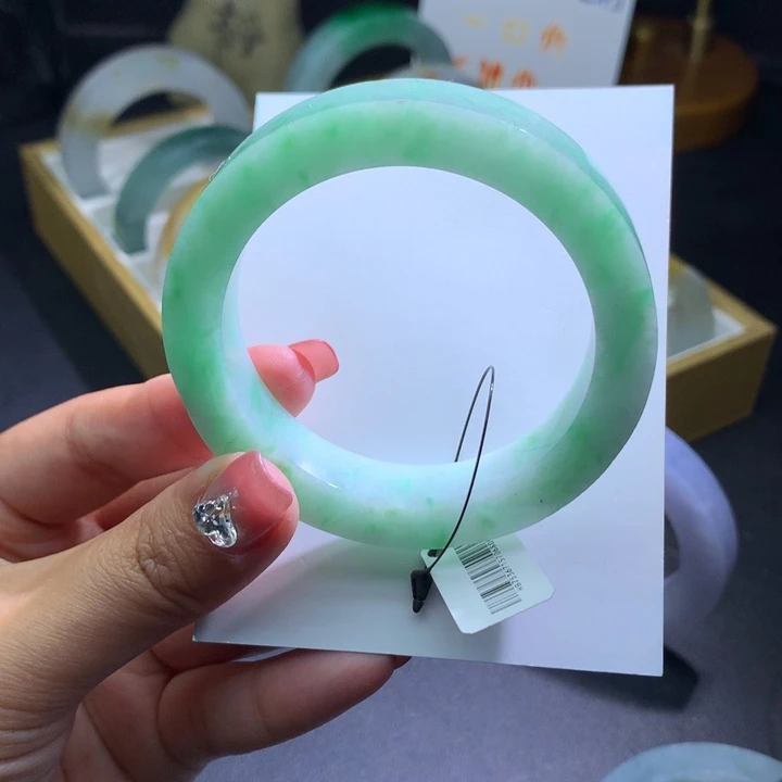 定制翡翠未镶嵌天然翡翠