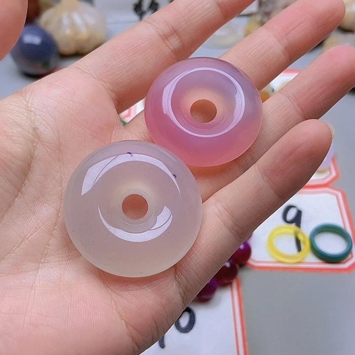 【闪购商品】未镶嵌玛瑙/玉髓珠宝半成品华*士