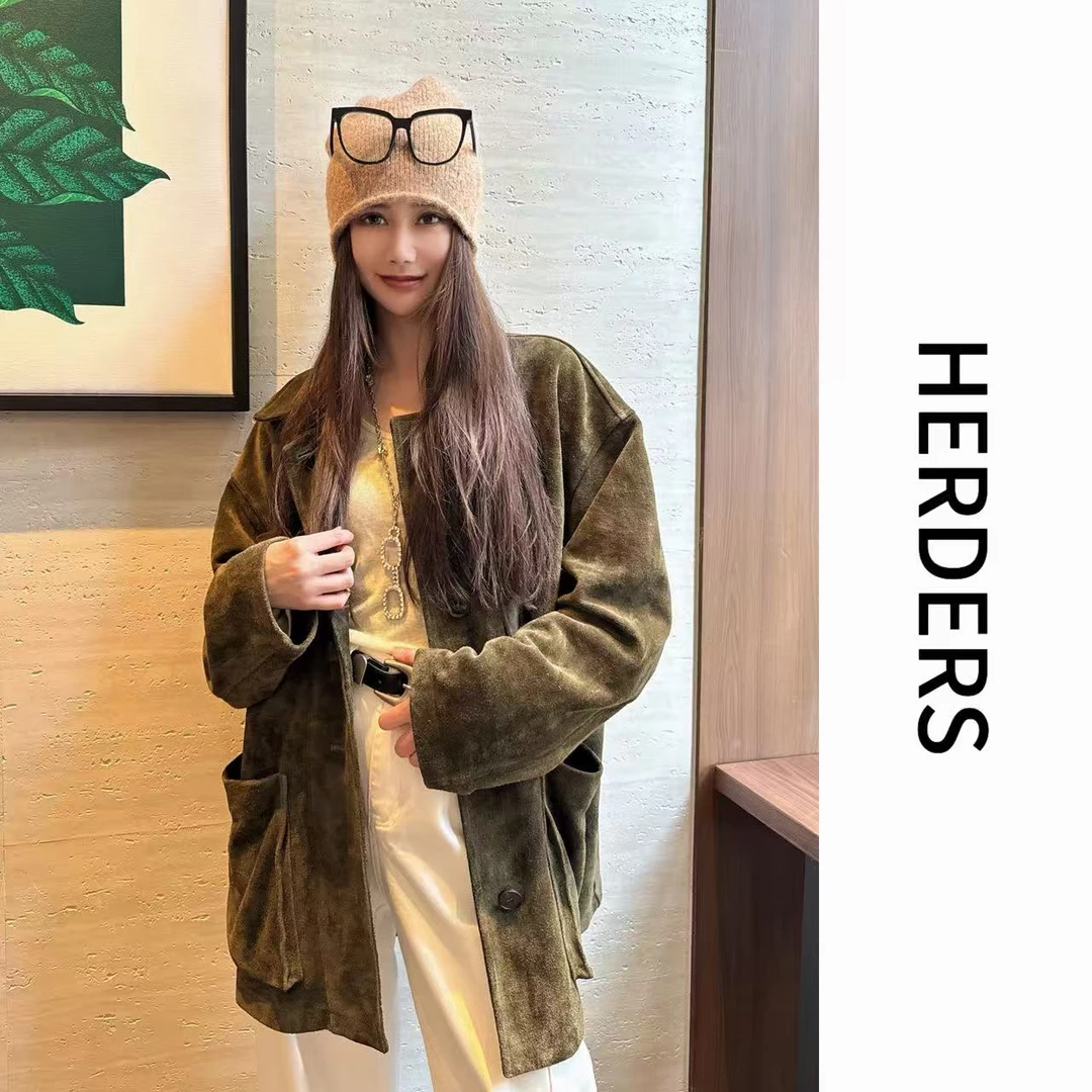 HERDERS 短款小翻领纽扣款牛皮皮衣 51078
