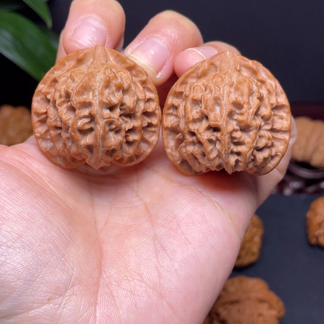 文玩核桃吊坠38尺全品原桩苹果园