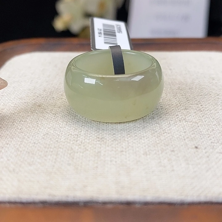 和田玉（糖玉）未镶嵌戒指Z108 湖水绿墩墩 18.2