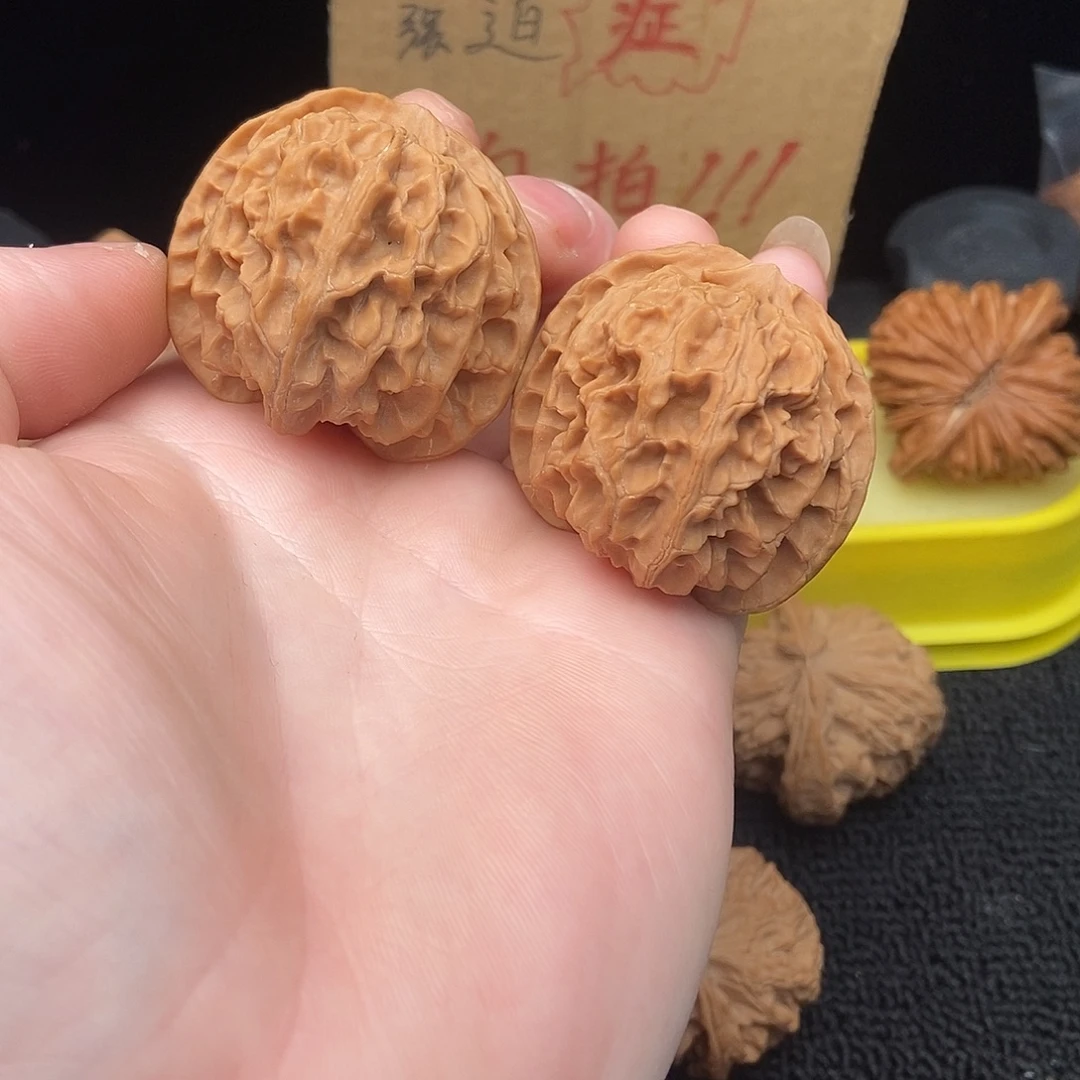 核桃文玩核桃把件苹果园42