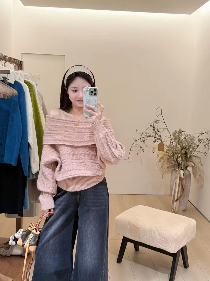 法式一字肩粉色麻花毛衣女2025秋冬新款慵懒风针织衫上衣阔腿裤