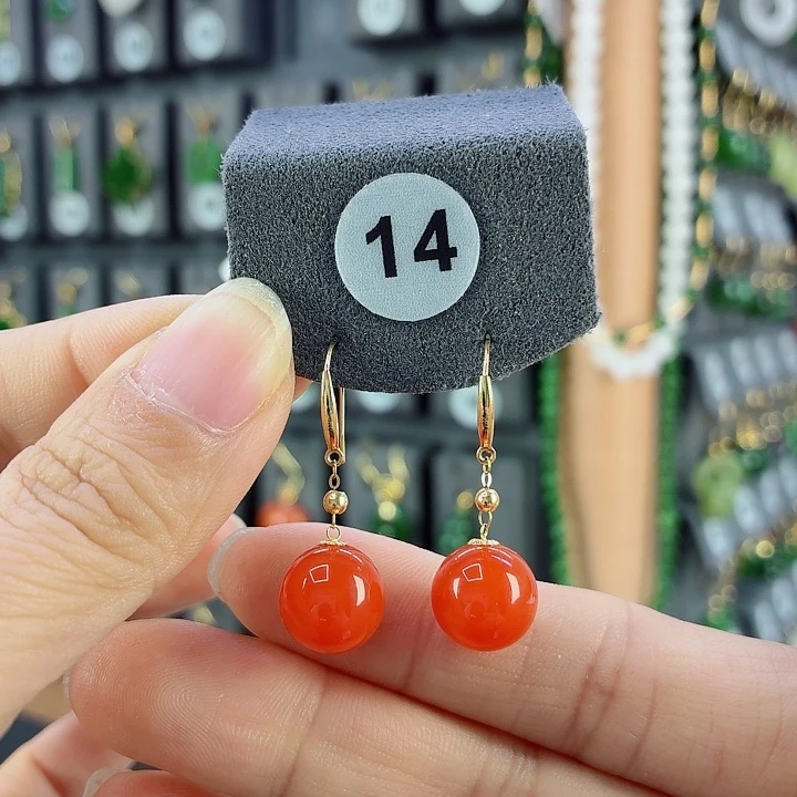 南红玛瑙18K金镶嵌耳饰