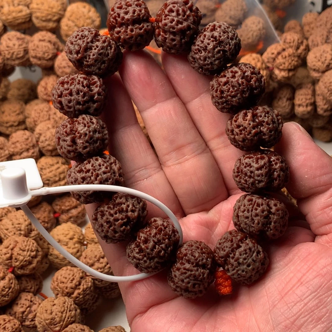 金刚菩提手串1**。22飞碟蜂王超头