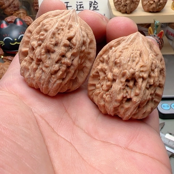 文玩核桃吊坠38尺全品凹底儿