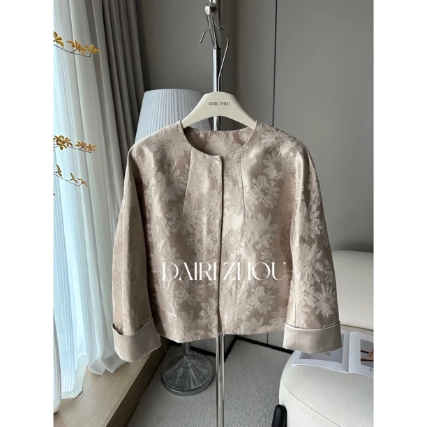 DAIRI  ZHOU▪️行动的延伸   42.4%亚麻14.1%棉新中式暗花外套国风