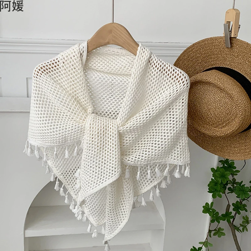 披肩针织高级感新款色小众设计感镂空外披多女士防晒镂空针织披肩