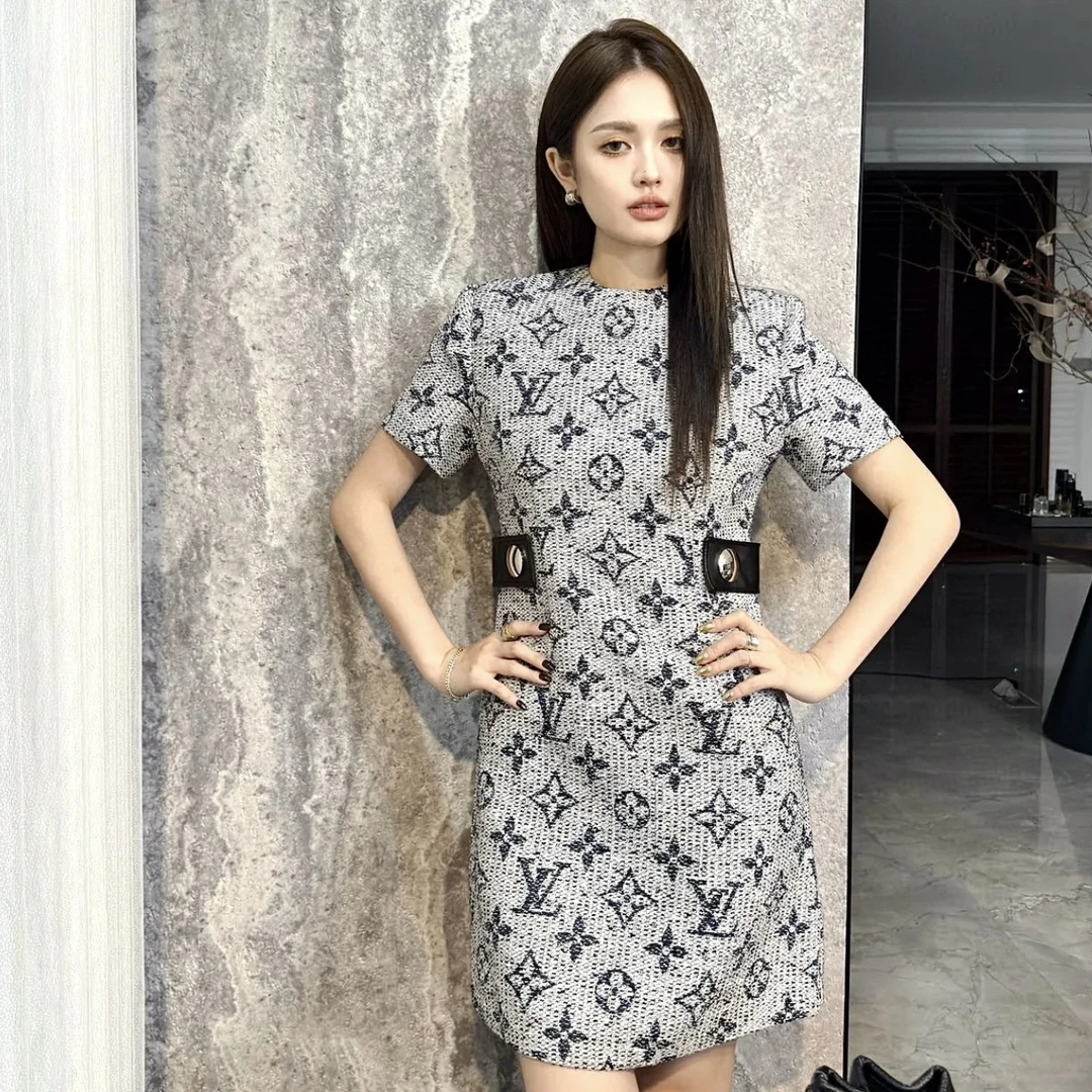 99新 LouisVuitton/路易威登 ag132 FW24满印连衣裙 涤纶 34码