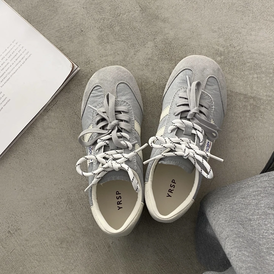 250118 系带软底休闲鞋