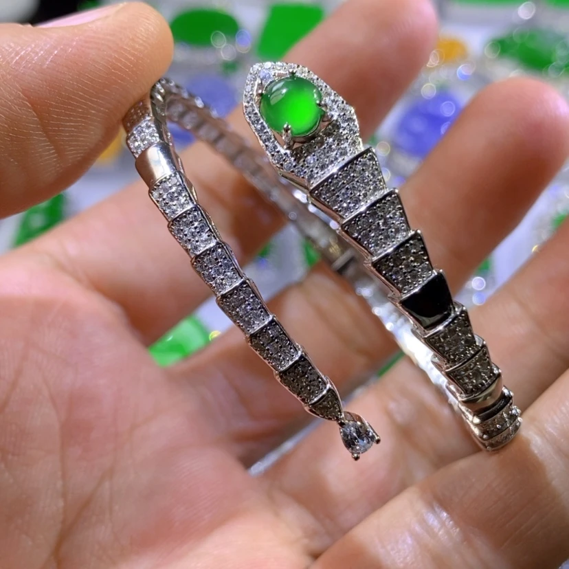 【闪购商品】翡翠挂件银S925镶嵌天然翡翠