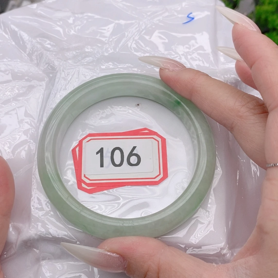 未镶嵌手镯翡翠F106