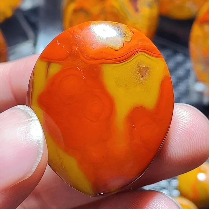 玛瑙/玉髓玛瑙合金君*