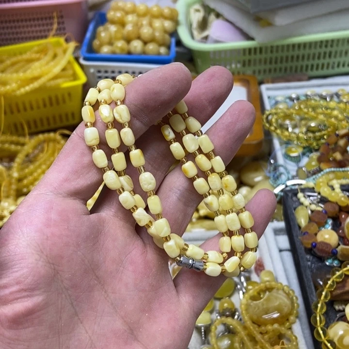 蜜蜡未镶嵌裸石多样性发货