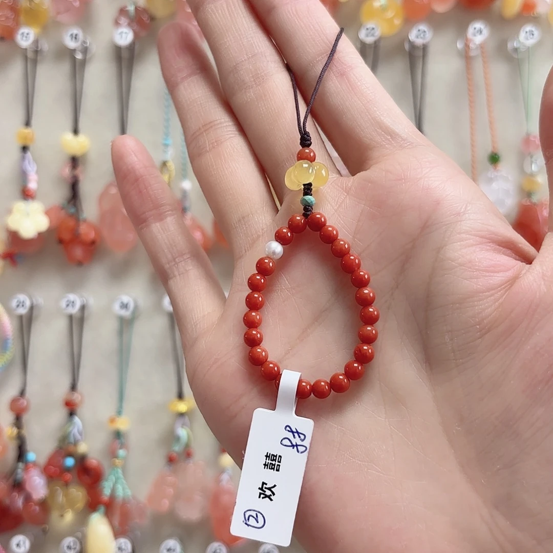 南红玛瑙未镶嵌吊坠(赠链)